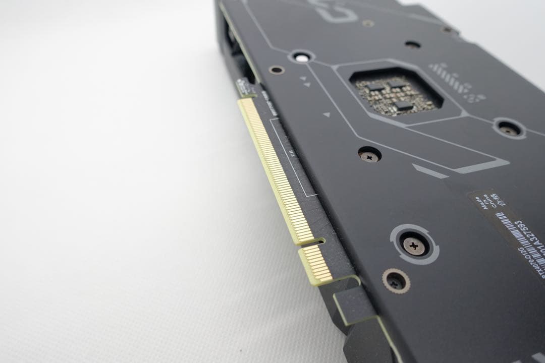 グラフィックボード・グラボ・ビデオカード ASUS DUAL GeForce RTX 4070 12GB