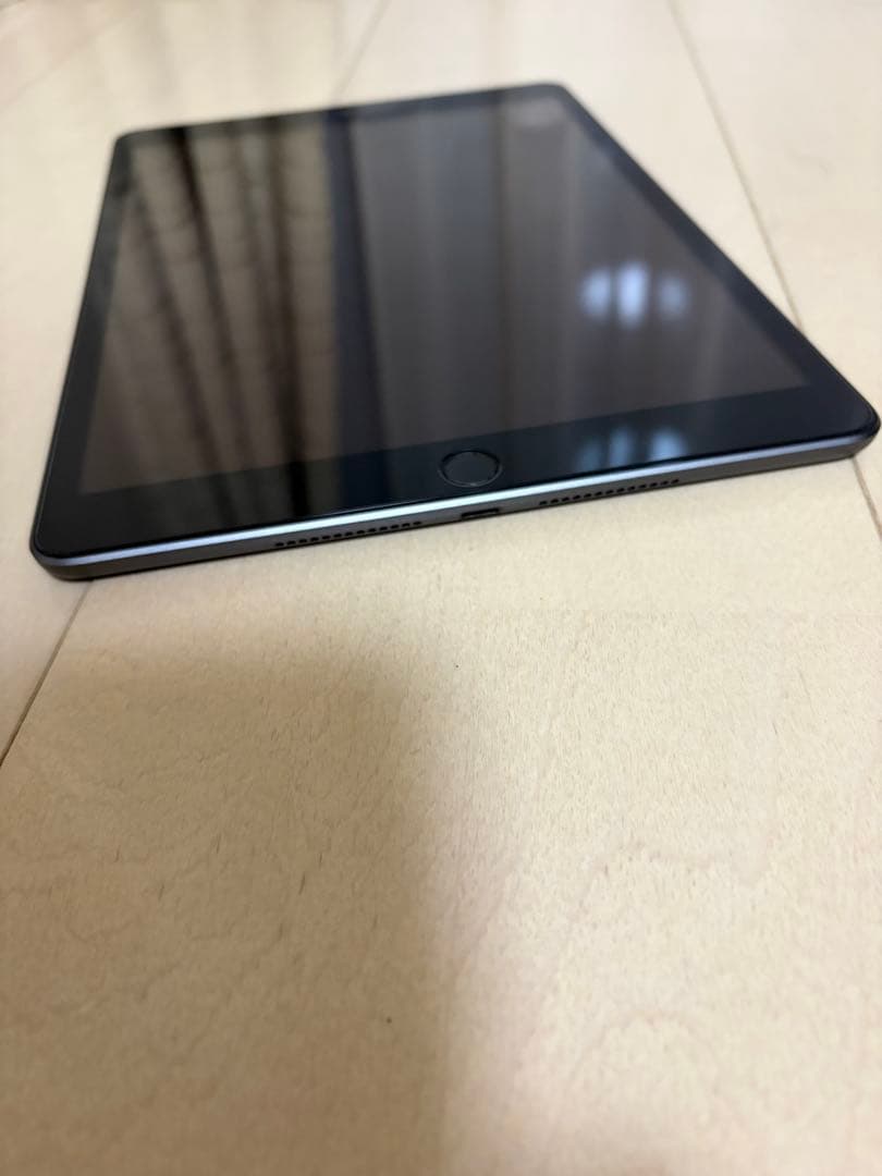 Apple iPad 10.2インチ スペースグレー　第9世代　64GB