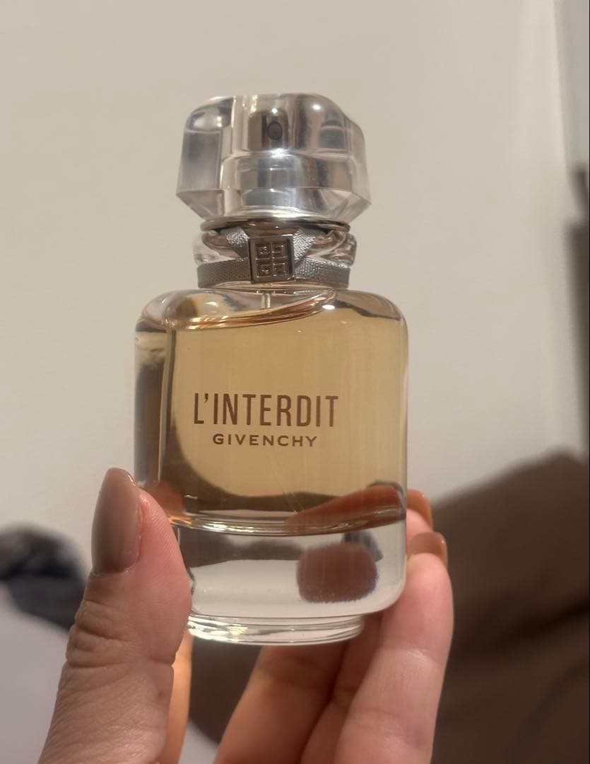 香水(女性用) L'INTERDIT GIVENCHY Eau de Toilette 50ml