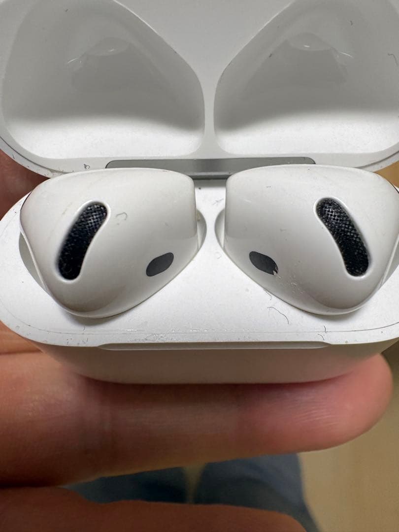 AirPods 第4世代 ANCモデル 数回使用のみ 付属品完備