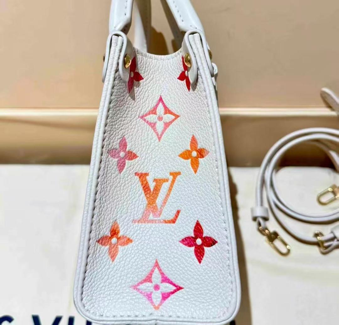 Louis Vuitton モノグラムアンプラントレザー