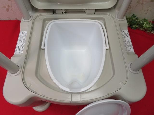 17FF1670 パナソニックポータブルトイレ座楽ラフィーネ PN-L30200