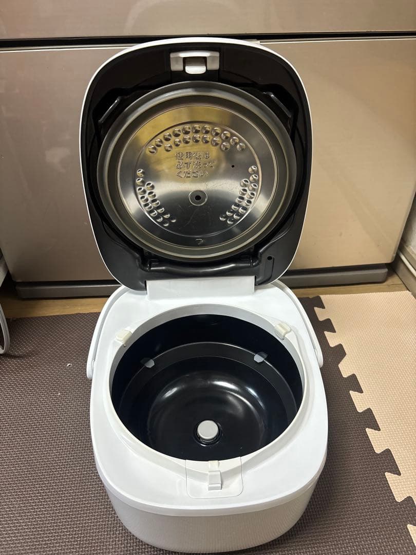 TOSHIBA 真空圧力IHジャー炊飯器 RC-10VRV-2024年製