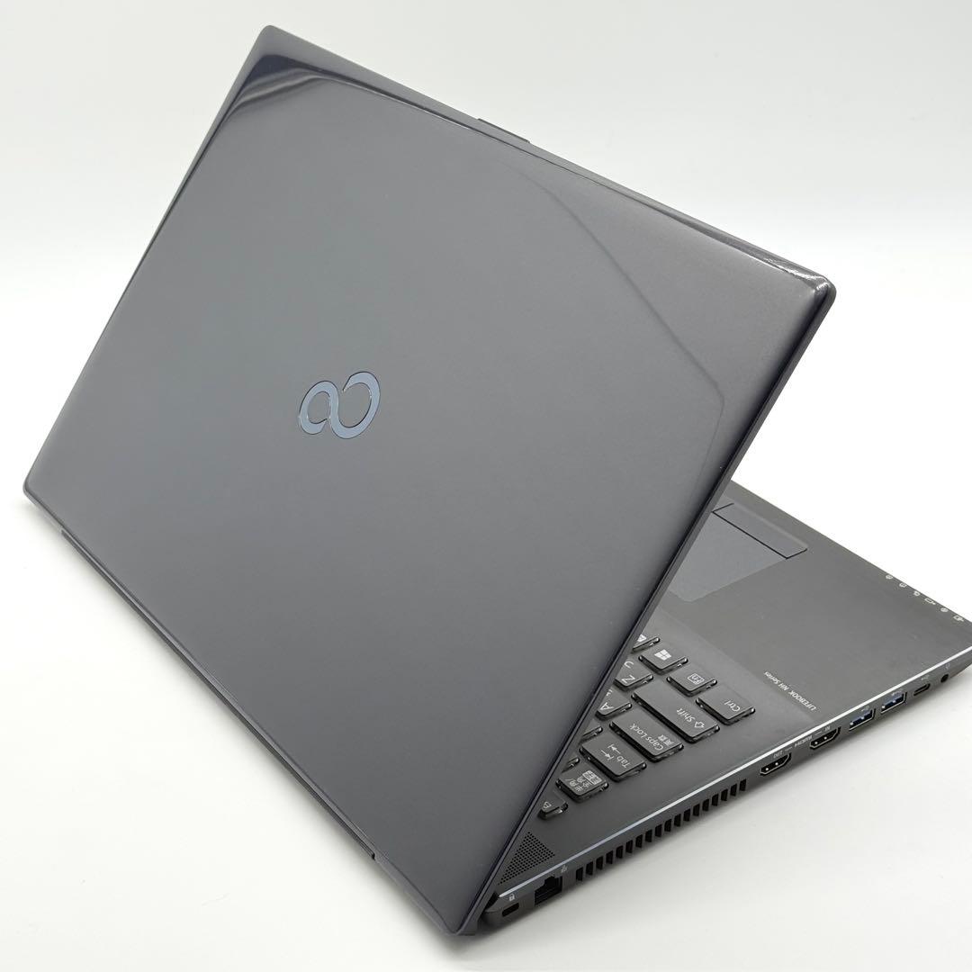 美品 富士通 10世代Core i7 8GB Blu-ray 11pro 高速