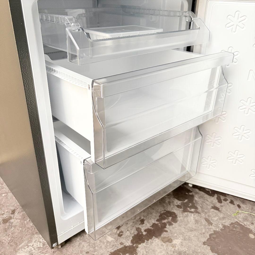 配送設置無料！純正Haierアッシュブラック大容量2ドアスリム冷蔵庫！完動超美品