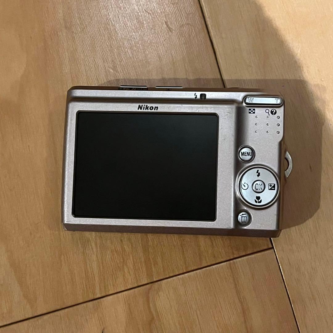【完動品】 ニコン Nikon COOLPIX L15 ピンク 単３電池駆動