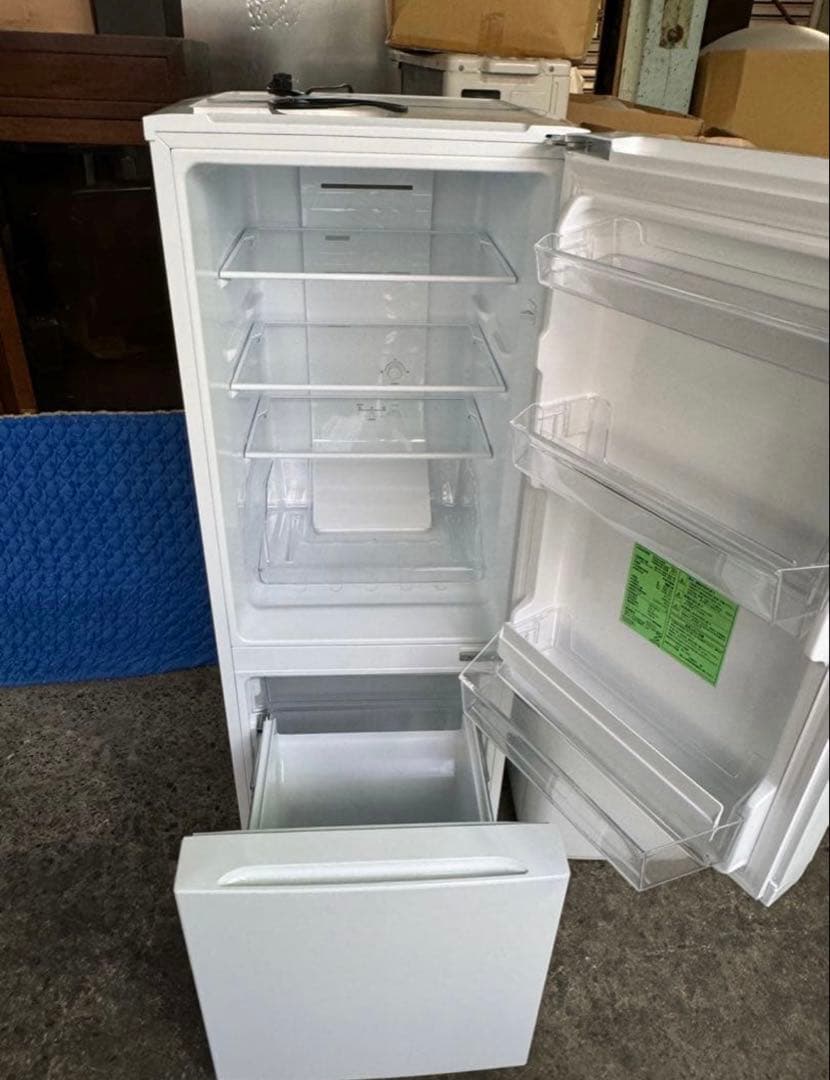 冷蔵庫　2024年製　REFAGE YRZ-F15LW 156L