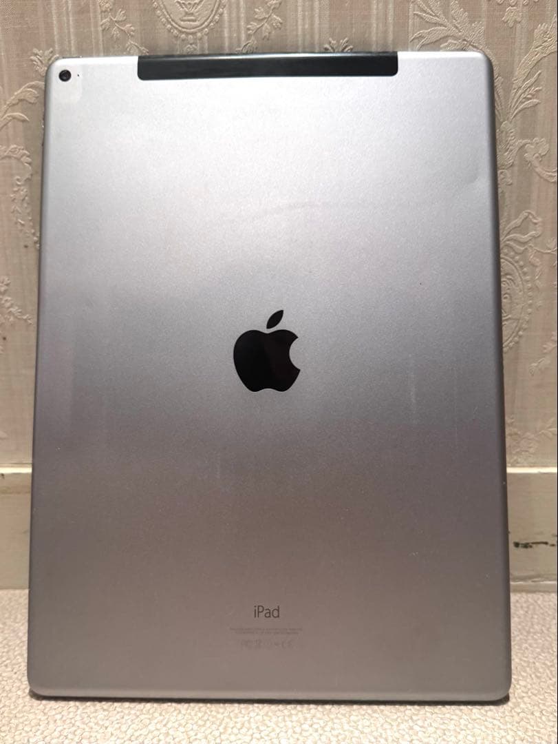 iPad Pro 12.9インチ第1世代 【バッテリー新品交換品】