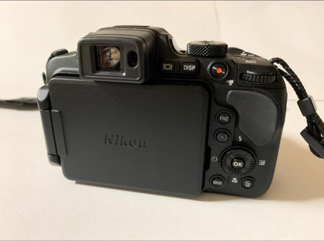 Nikon COOLPIX B700 60倍ズーム　安心購入