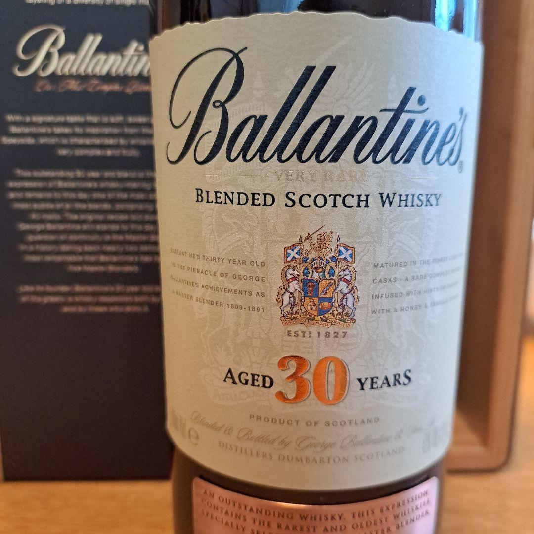 ウイスキー Ballantine's 30Years Scotch Whisky