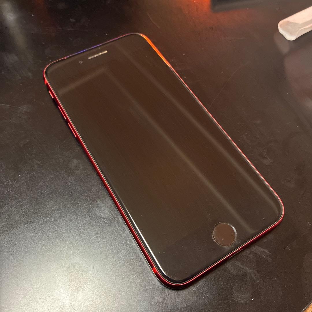 iPhone SE (第二世代) 128GB レッド