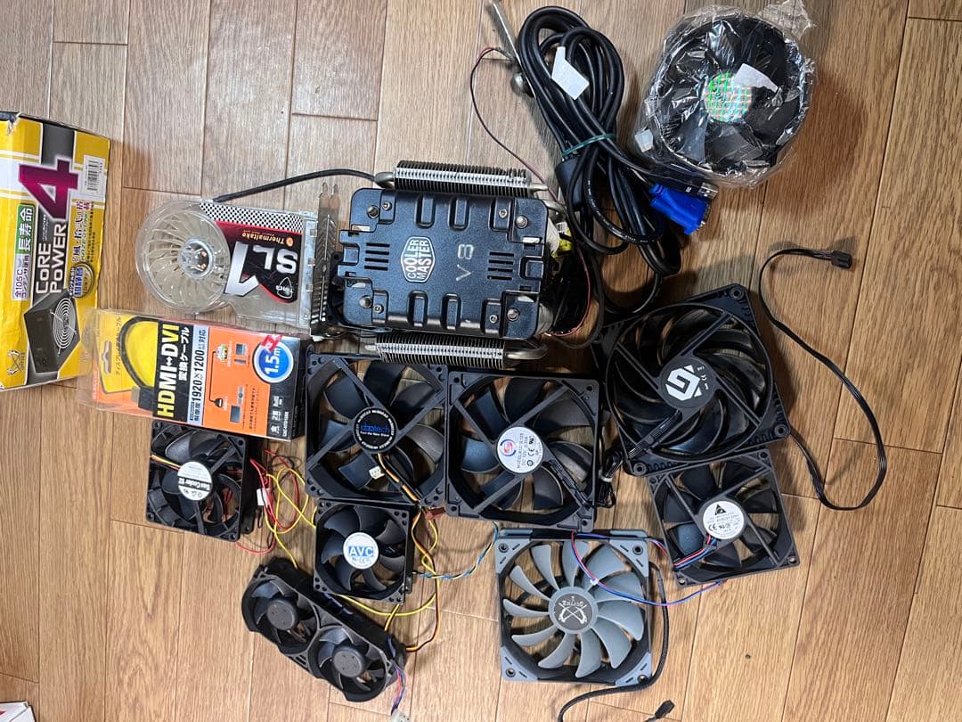 PCケース冷却装置（クーラー／ファン）電源ユニット
