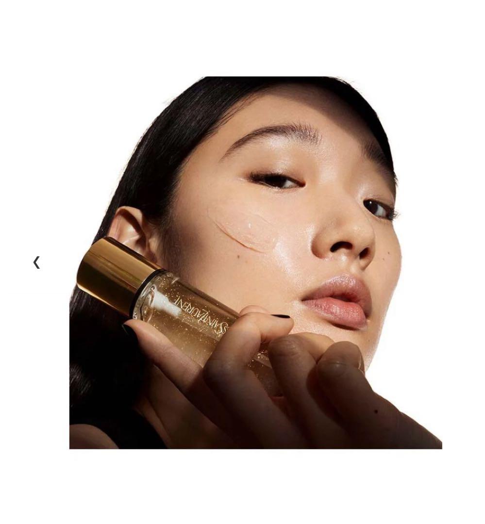 YVES SAINT LAURENT ラディアント タッチ ブラープライマー