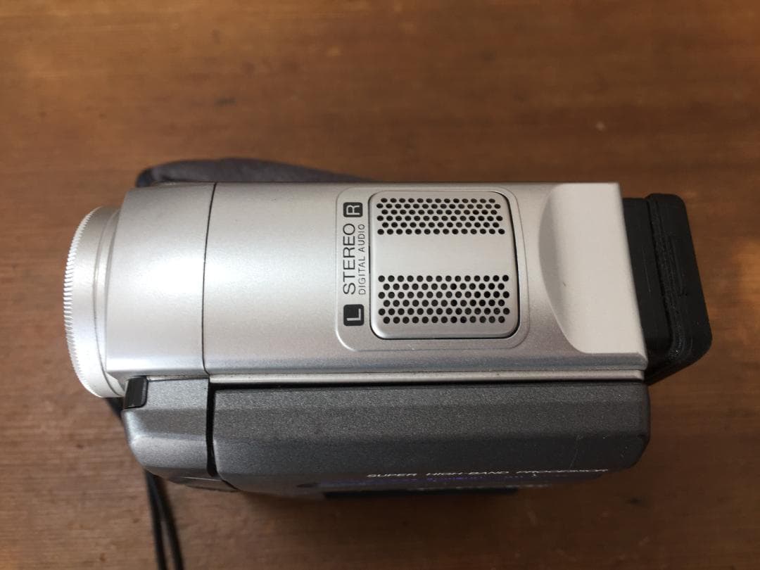 良品 撮影再生ダビングOK　VICTOR　GR-DVX6　付属品有　液晶綺麗