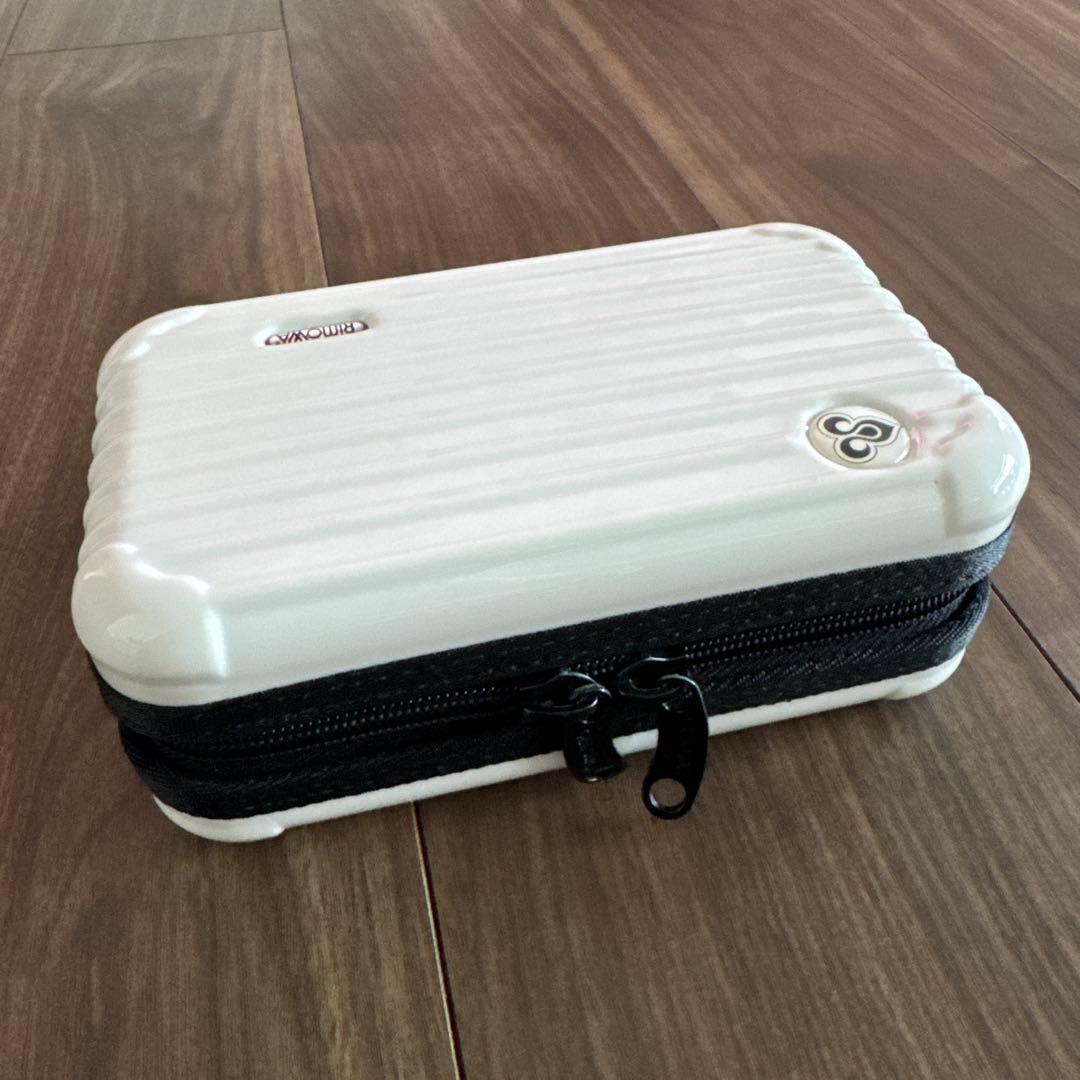 RIMOWA ホワイト トラベルポーチ アメニティポーチ　未使用
