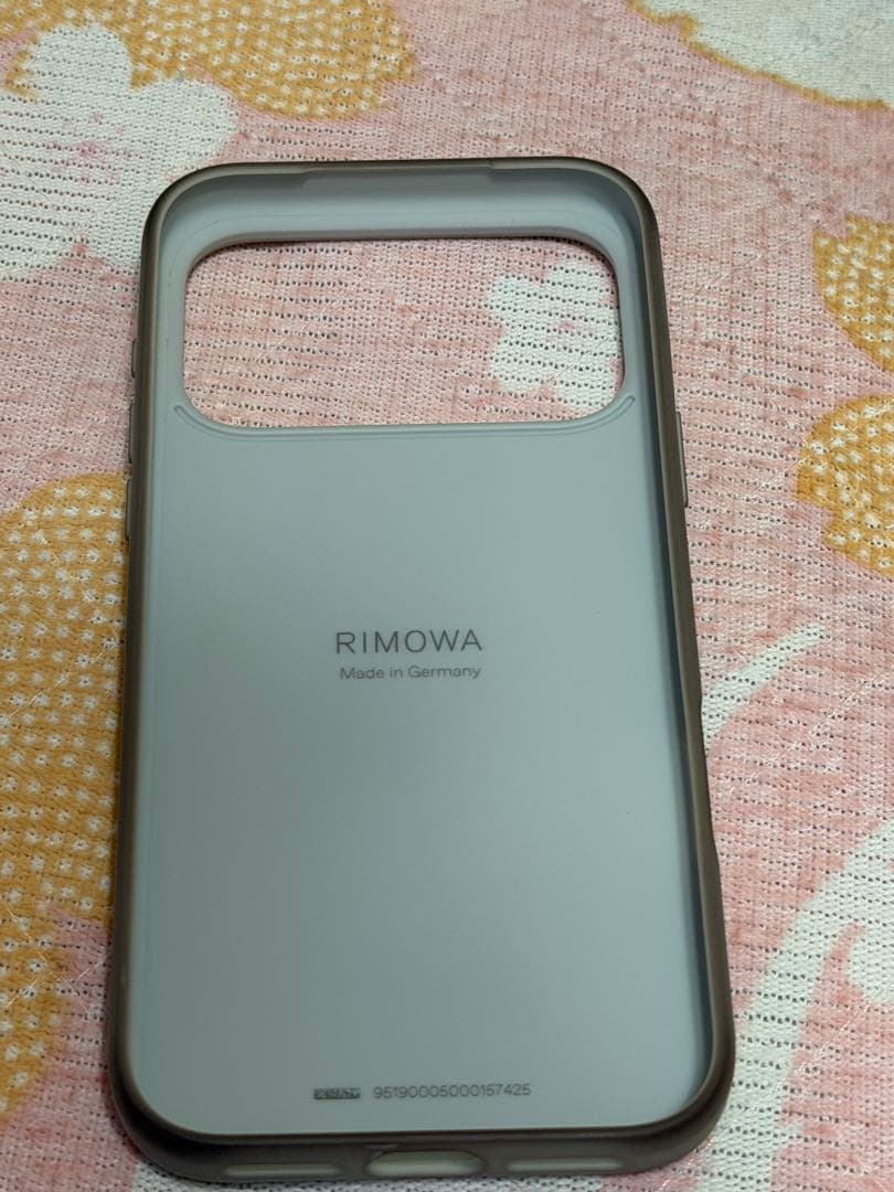 RIMOWA リモワ シルバー iPhone17 promaxケース
