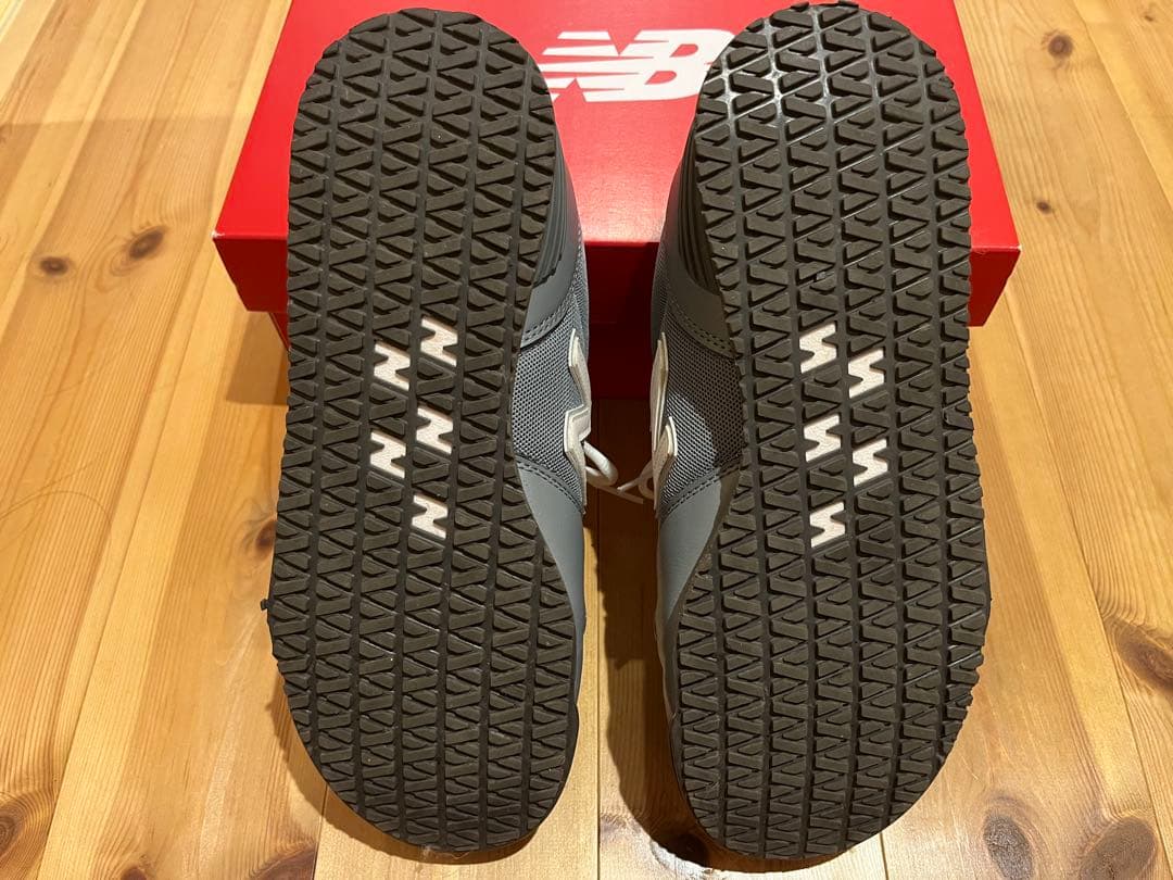 ニューバランス安全靴　セーフティシューズ　ポートランド　26cm グレー美品