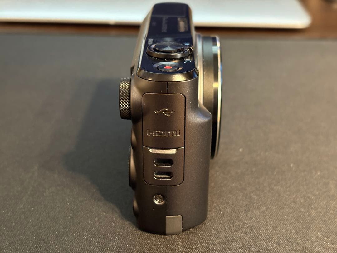 Canon PowerShot SX720 HS ブラック