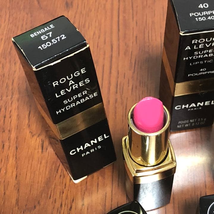 CHANELとDiorの口紅