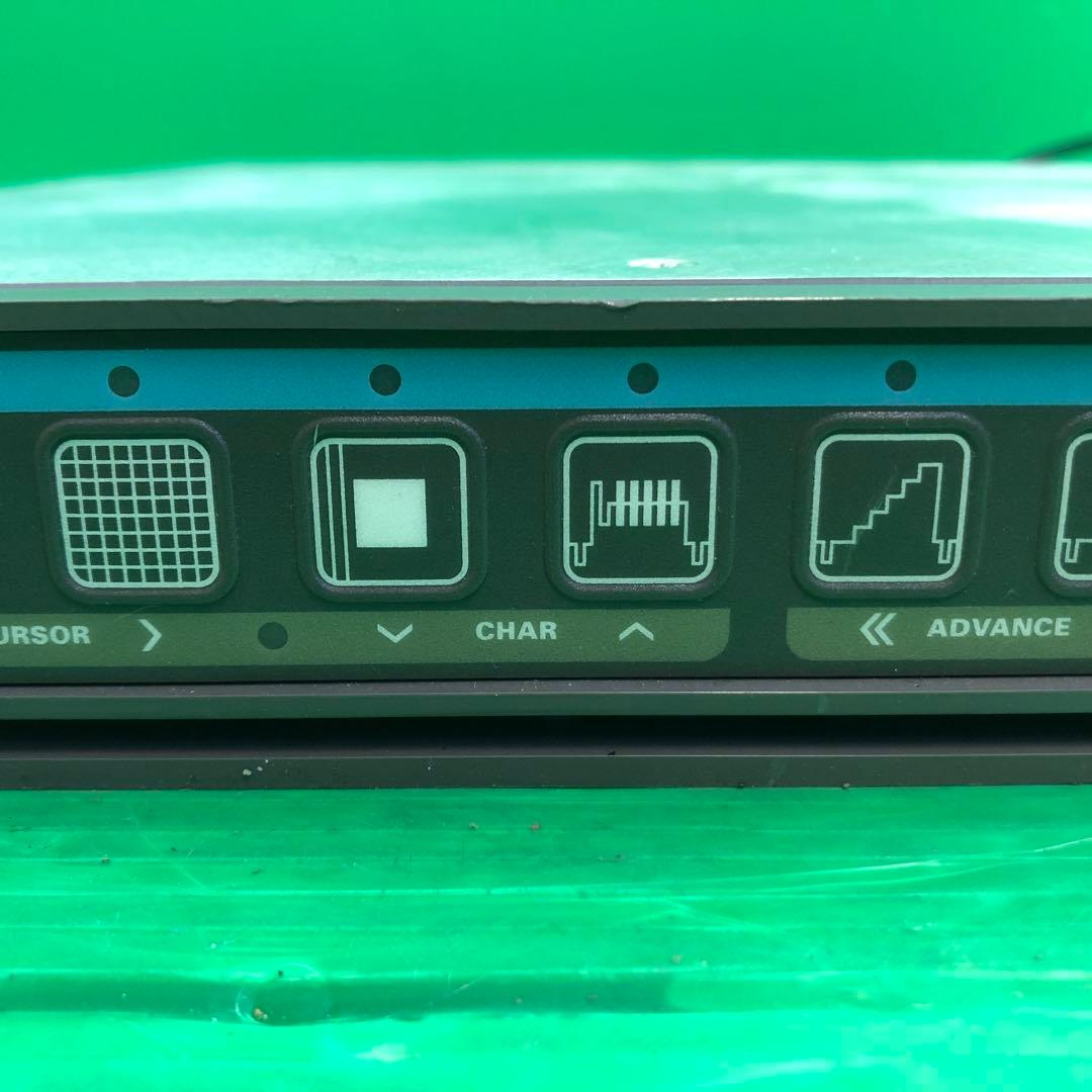 Tektronix TSG-170A NTSCテレビジョンジェネレーター