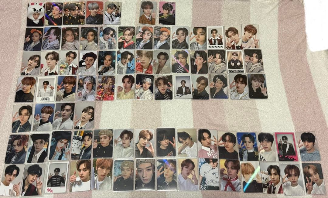 最終値下げstraykids リノ トレカ&ステッカー まとめ売り 約180枚