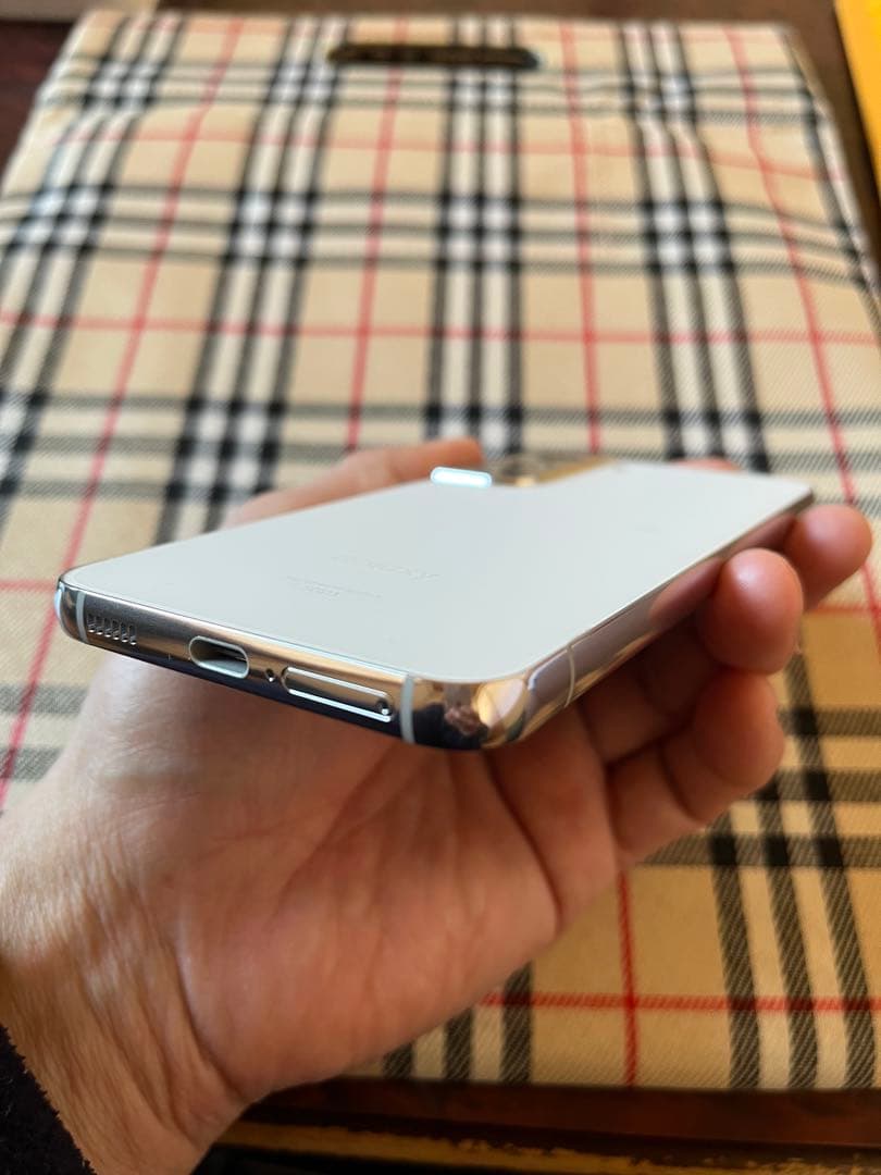 GALAXY S22 SCG13 ファントムホワイト SIMフリー 中古美品
