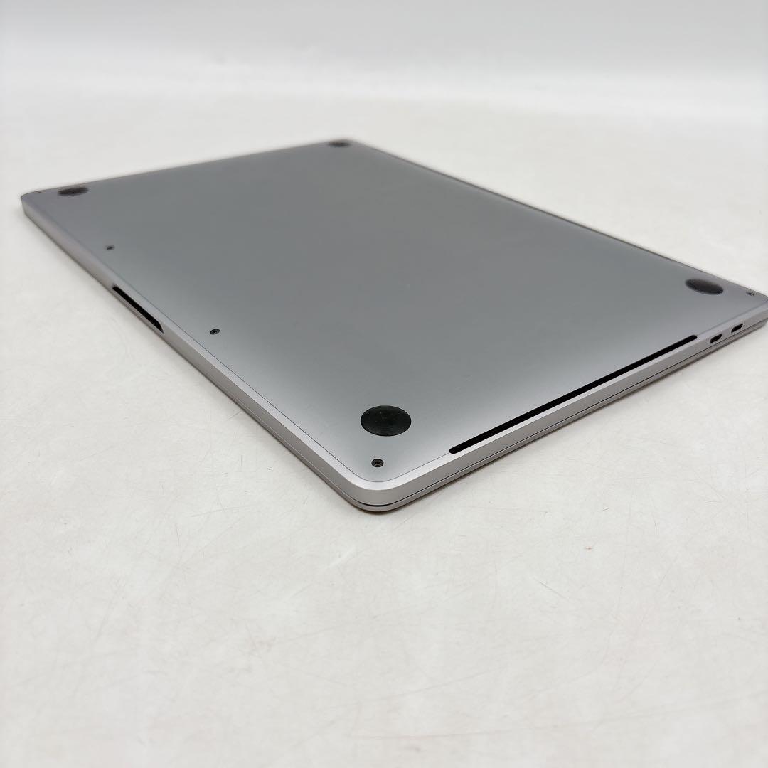 MacBookPro2019 13インチ i5 8GBSSD500GB 4ポート