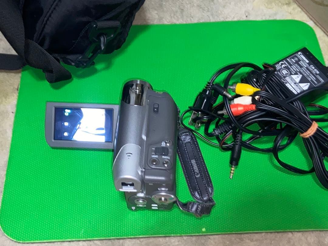 ビデオカメラ FVM300 canon