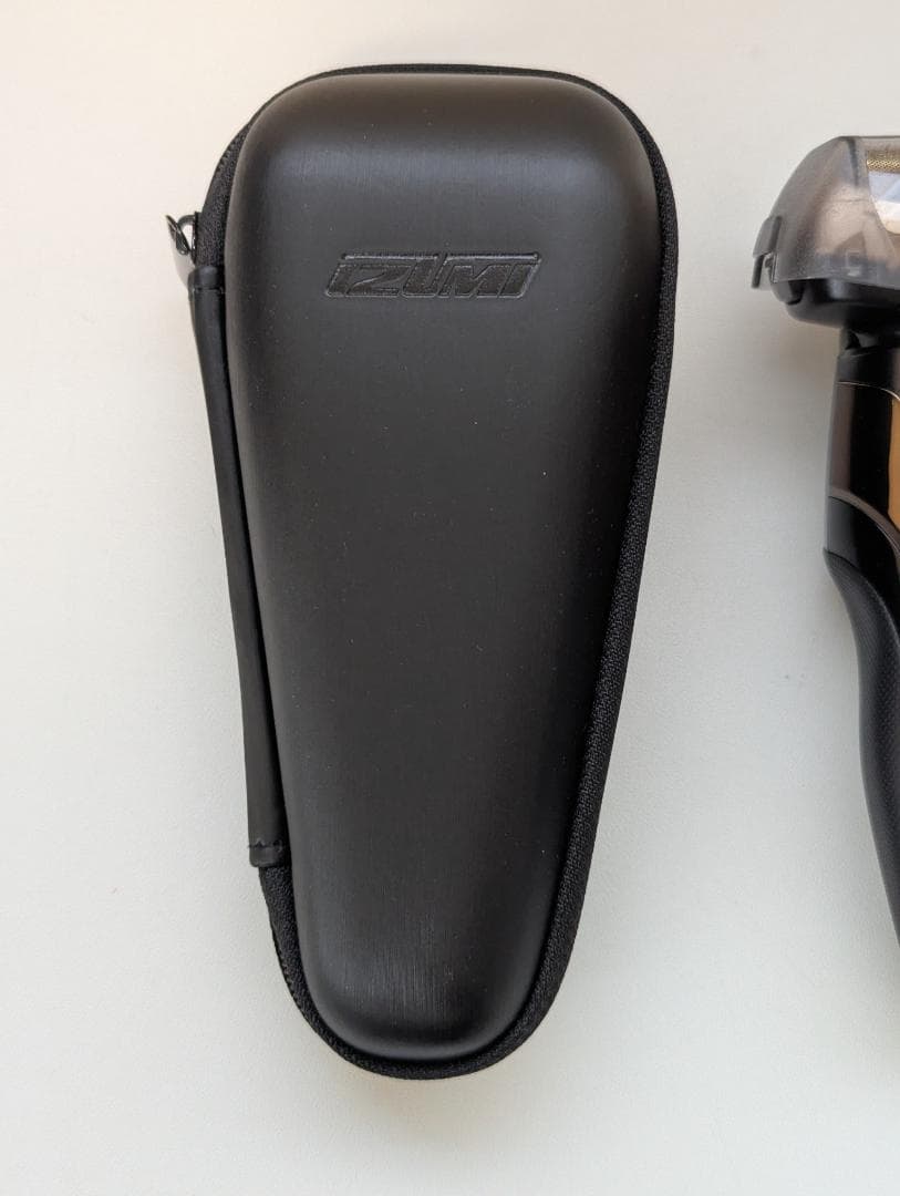 新品 IZUMI IZF-V972 4枚刃 ハイエンドモデル 保証書 シェーバー