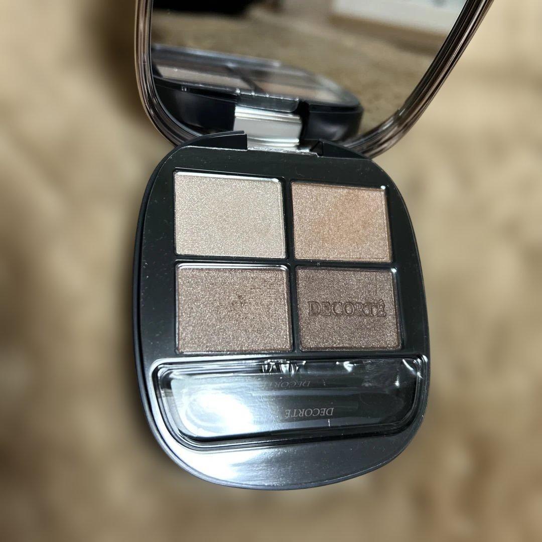 DECORTE スキンシャドウデザイニングパレット 02