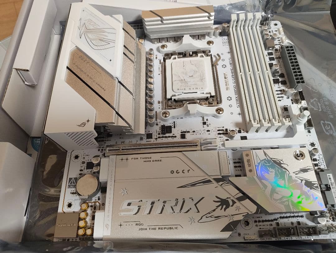 ROG STRIX B850-G GAMING WIFIマザーボード吹雪.ver