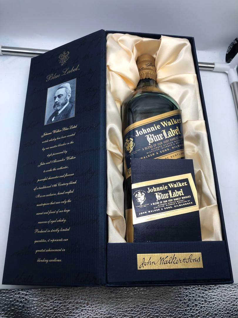 ア*ス様 美品 未開封 750ml Johnnie Walker Blue La