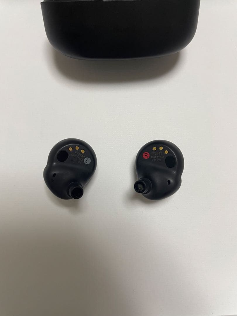イヤホンバッテリー新品交換① wf-1000xm4 保護ケース付き
