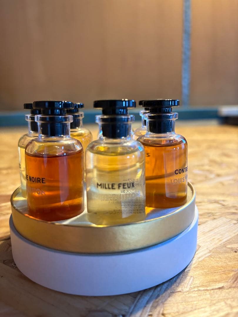 LOUIS VUITTON LES PARFUMS 香水セット 7点7x10ml