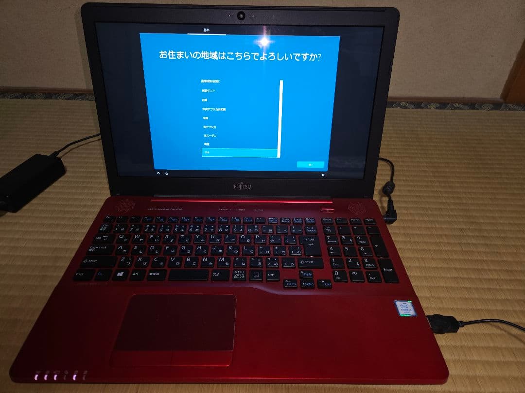 富士通 LIFEBOOK AH45/A3 ノートパソコン ルビーレッド