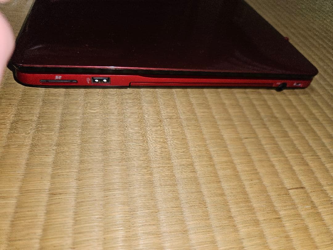 富士通 LIFEBOOK AH45/A3 ノートパソコン ルビーレッド