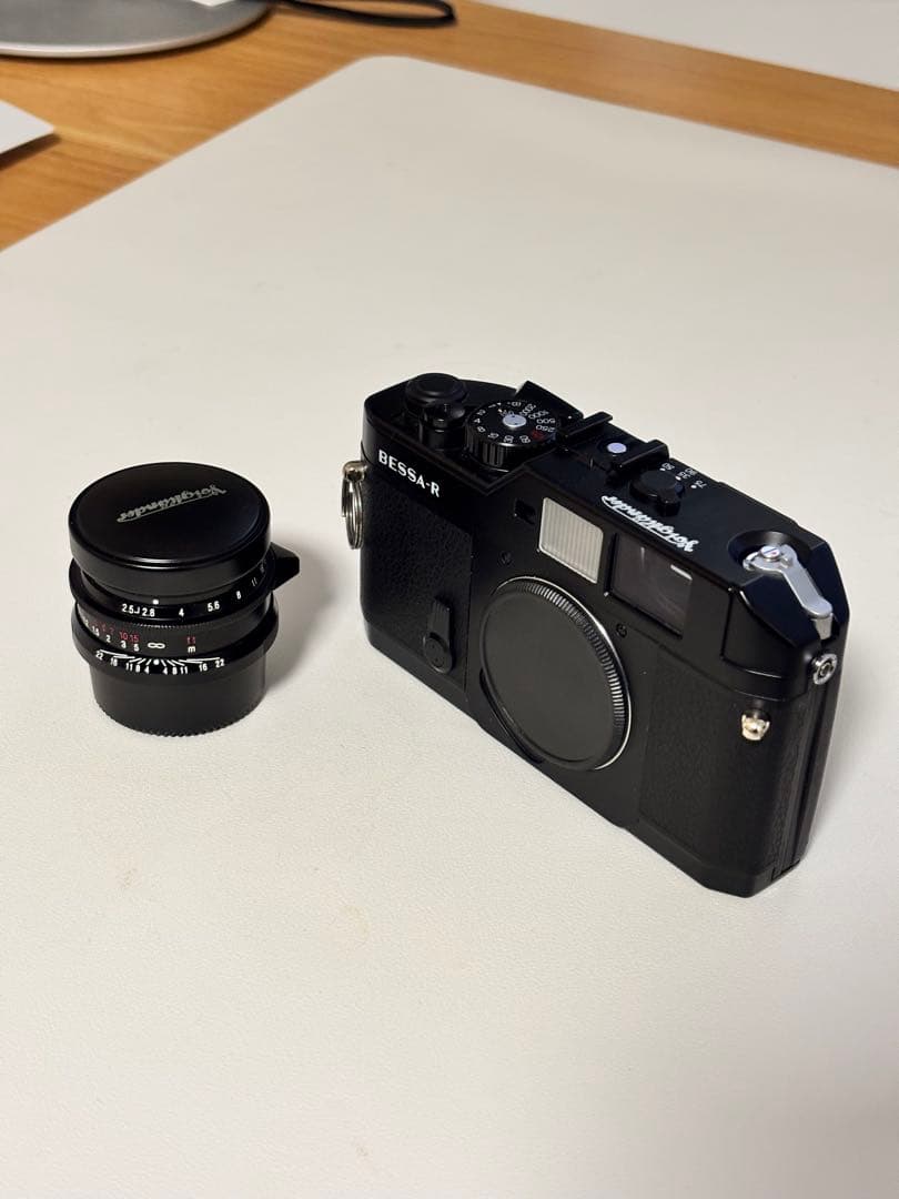 VOIGTLÄNDER BESSA-R + Color-skopar 50mm