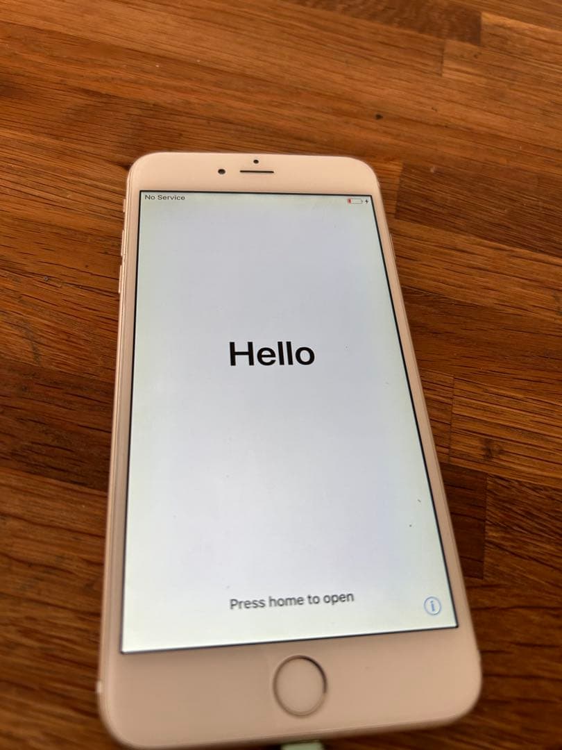 Apple iPhone 6 Plus ゴールド 64G au