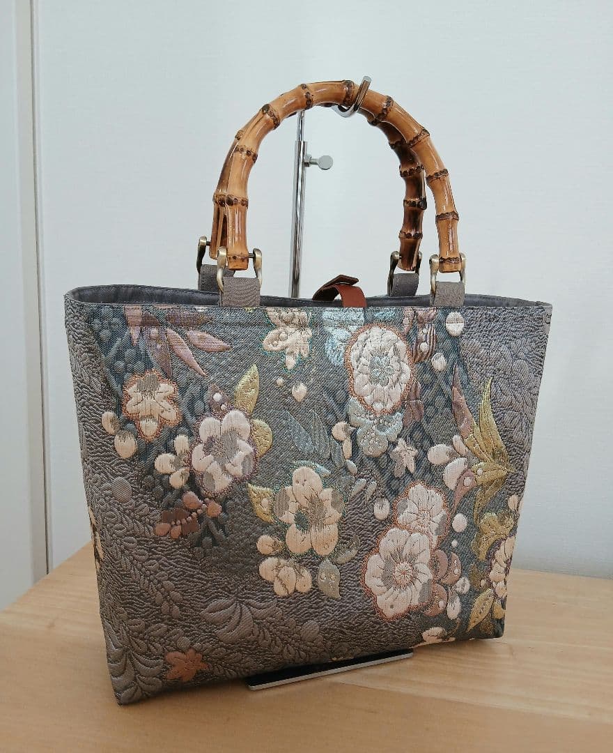 帯リメイクバッグ★ハンドメイド★シルバーグレー地に辻が花・銀糸箔・ 正絹袋帯