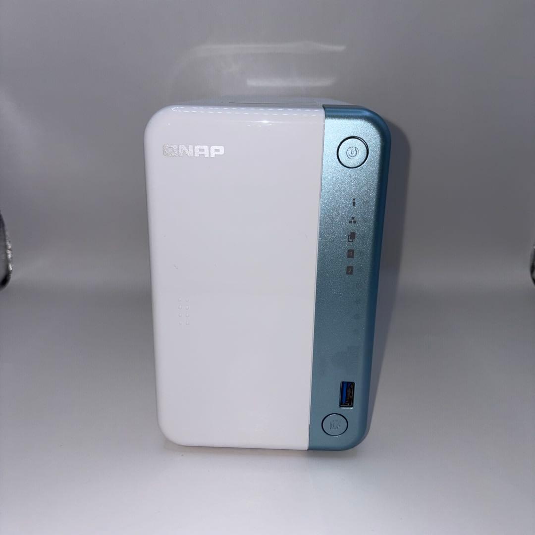 【美品】QNAP NAS TS-251D 付属品多数／HDDなし