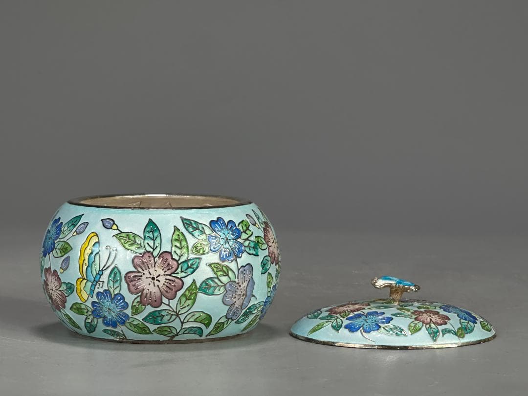 UM9-2S65　韓国美術　純銀製　七宝焼花卉文蓋物　重さ165g　美品　共箱