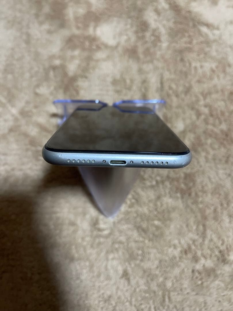 Iphone 11 64GB White SIMフリー
