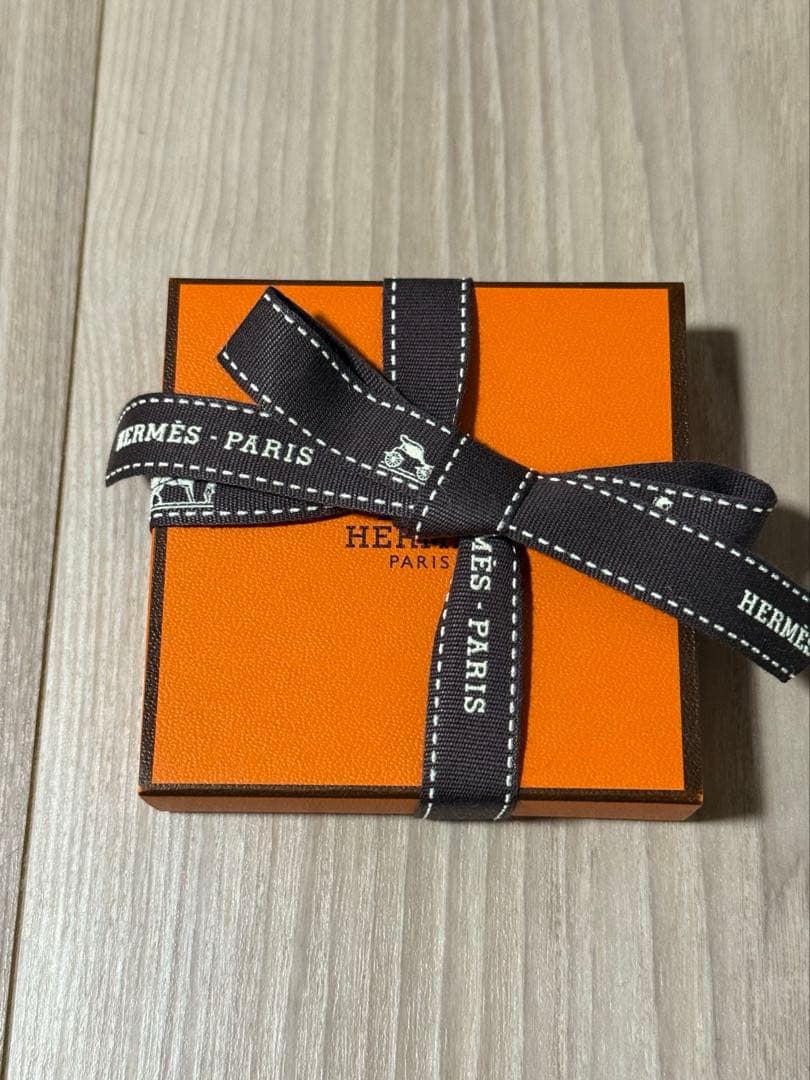 新品未使用　HERMES パウダー 21 ローズゴールド　ハイライト