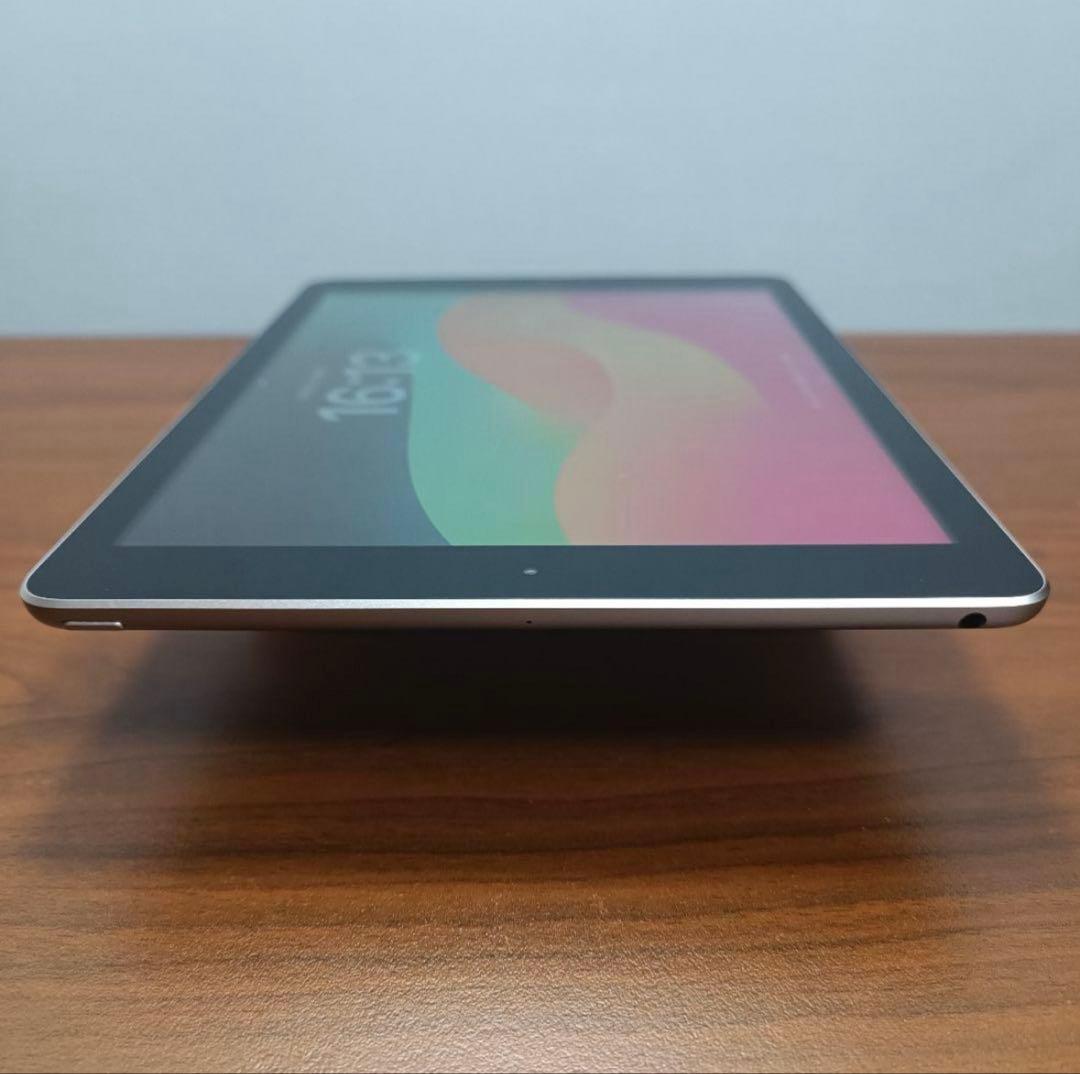 iPad 9.7 第6世代 32GB キーボード付