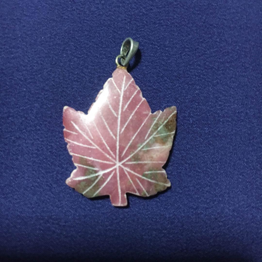 メノウ 天然石 紅葉柄