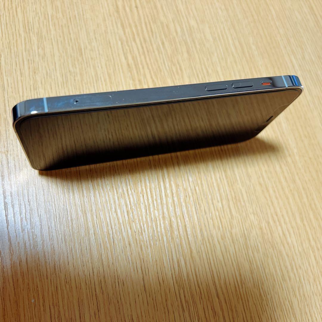 美品　iPhone 12pro シルバー　256GB