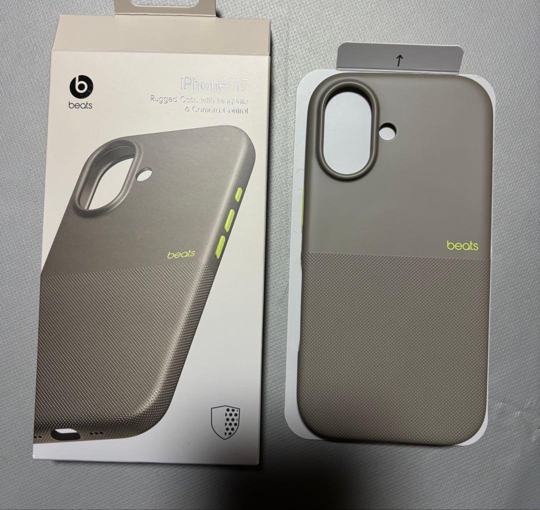 beats iPhone用ケース グレー