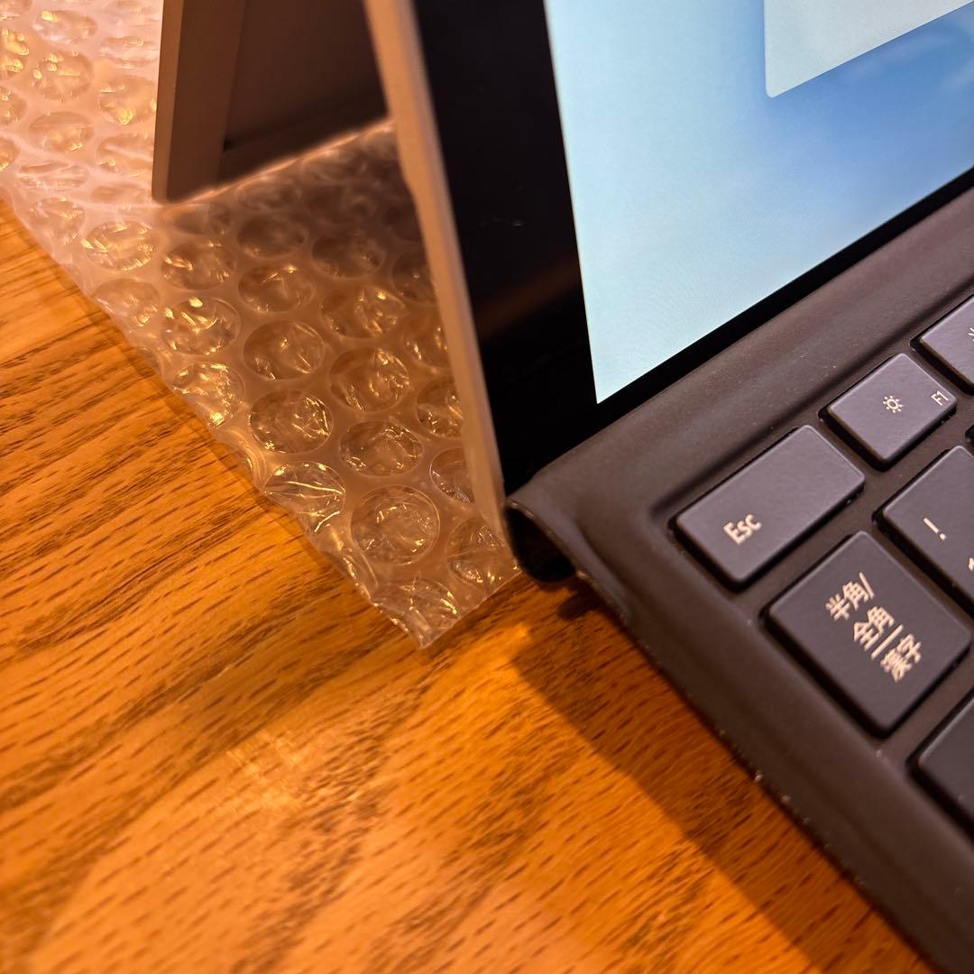 【美品】Microsoft Surface Pro 7 256GB 8GB