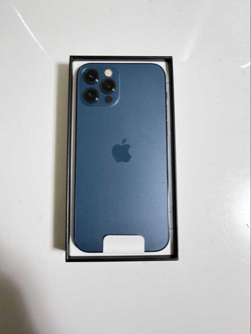 iPhone 12Pro 256GB 純正バッテリー76%美品SIMフリー箱付