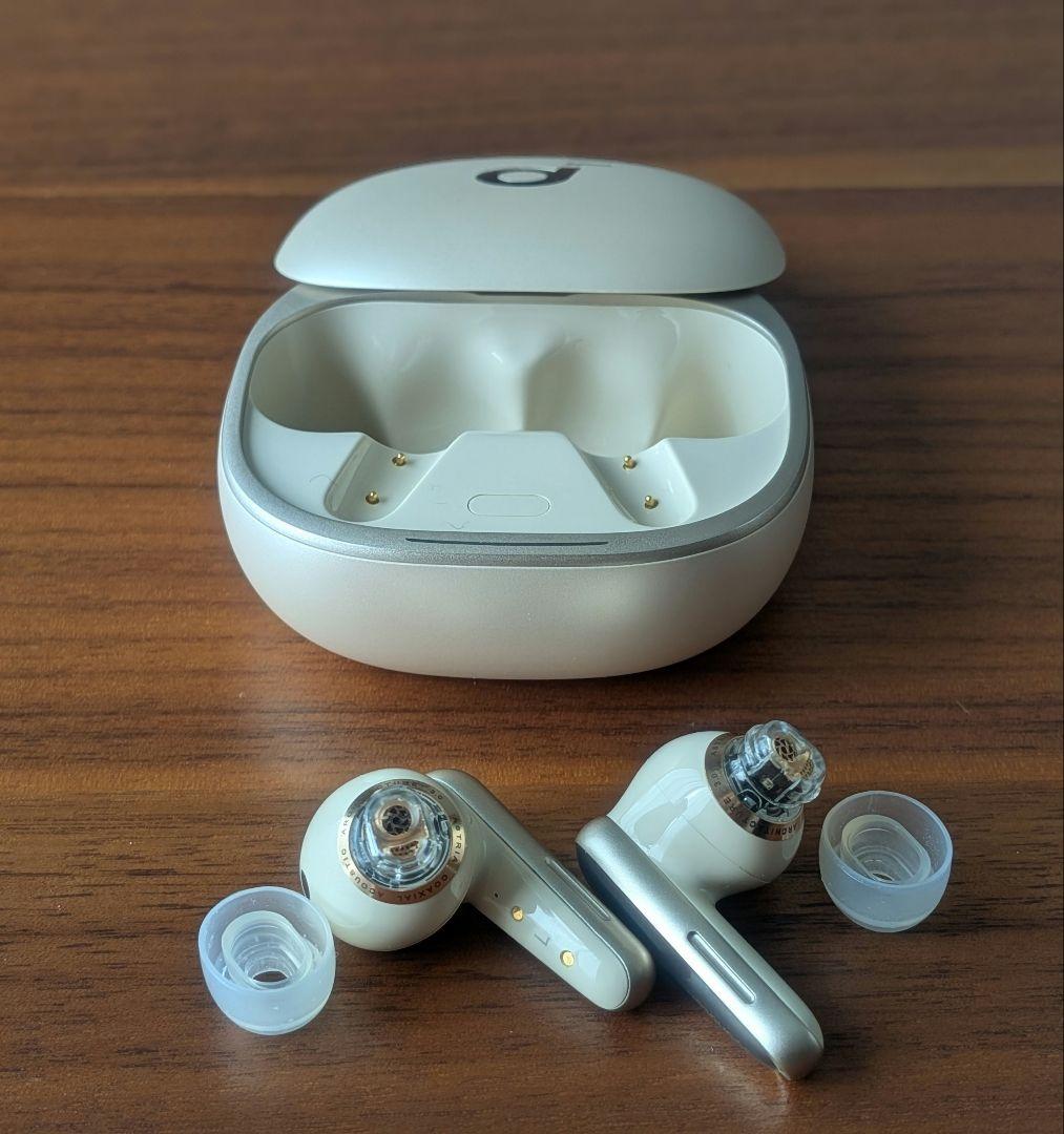 Anker Soundcore Liberty 4 シャンパンゴールド